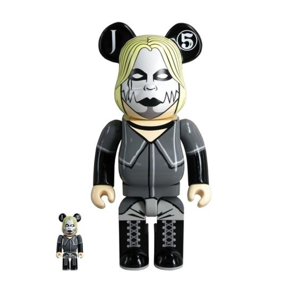 J5 Gray Figure